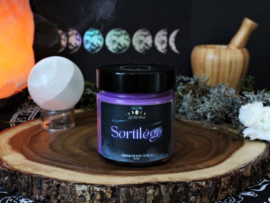 Sortilège, bougie de soja avec médaillon caché