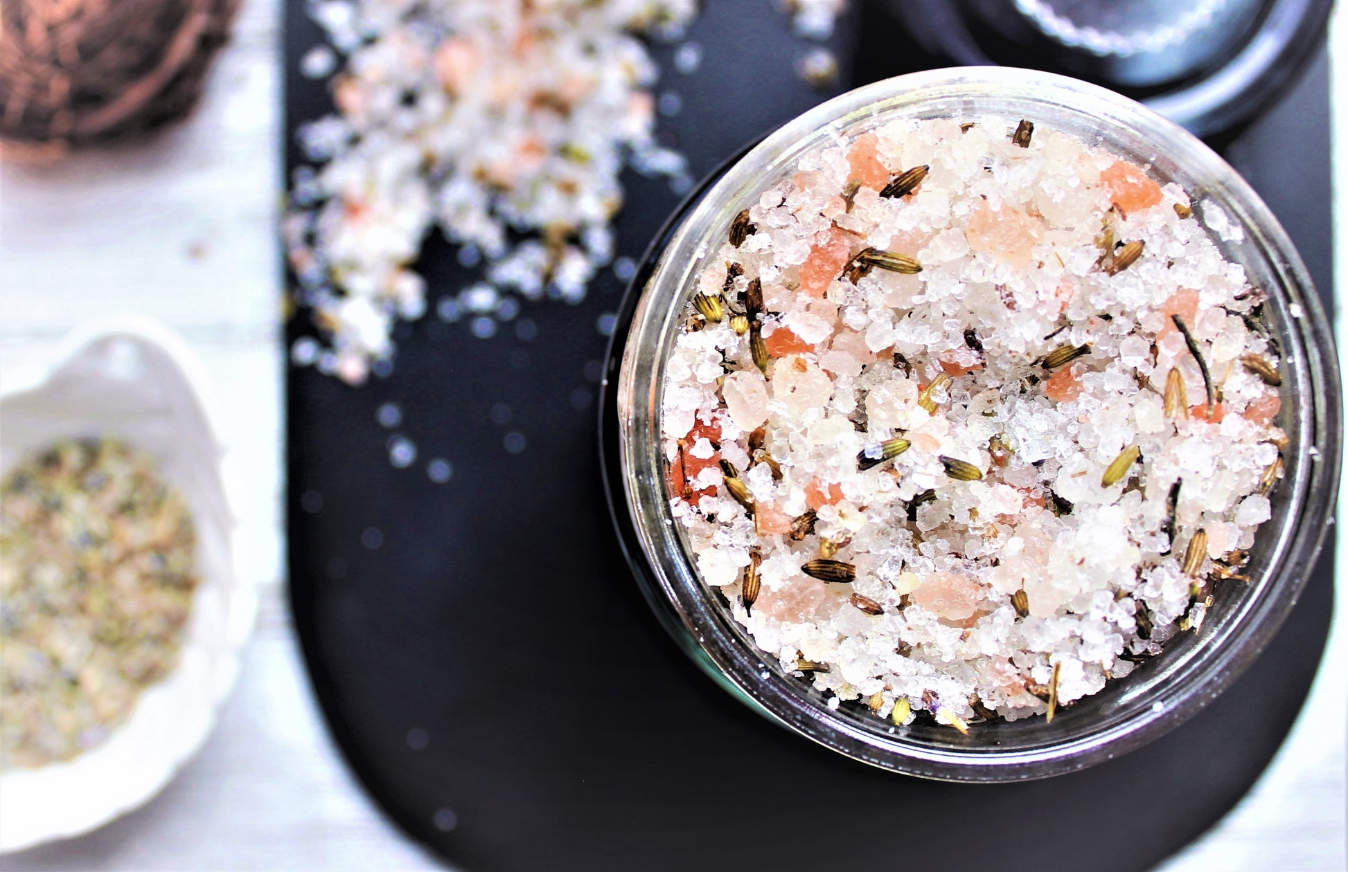 sel-de-bain-à-la-lavande-chouchoute-toi