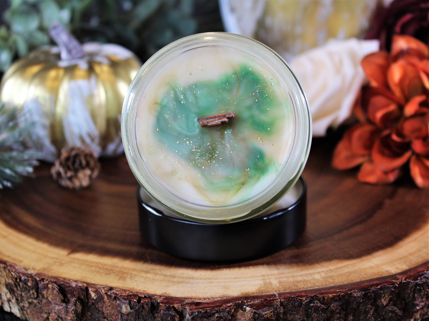 Randonnée automnale, bougie de soja avec mèche de bois crépitante.